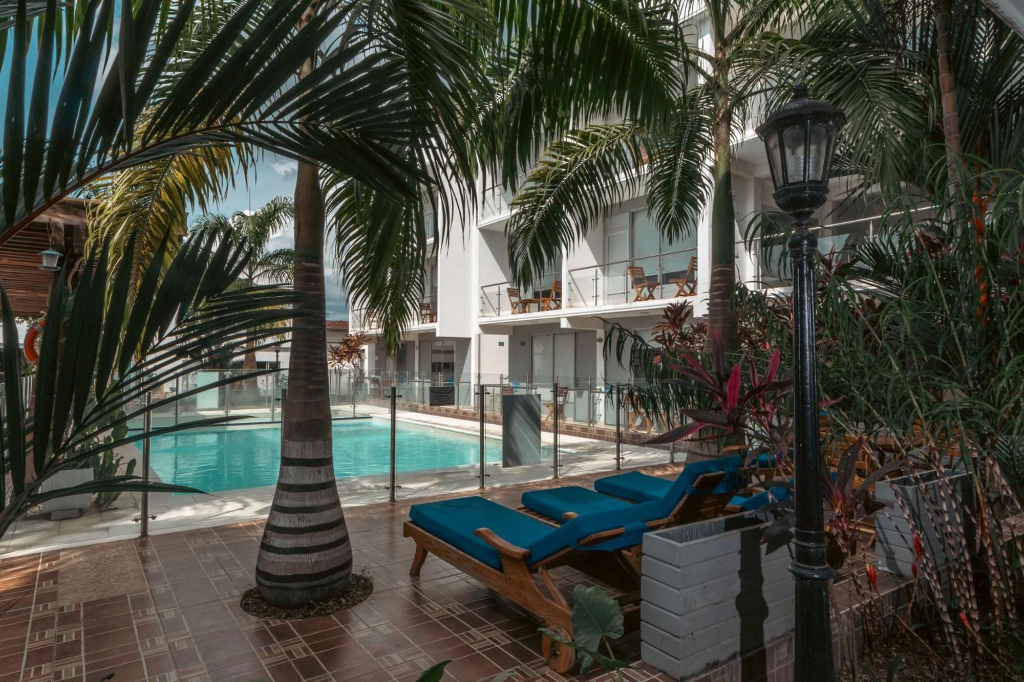 Hotel El Aeropuerto San Jose del Guaviare Ngoại thất bức ảnh