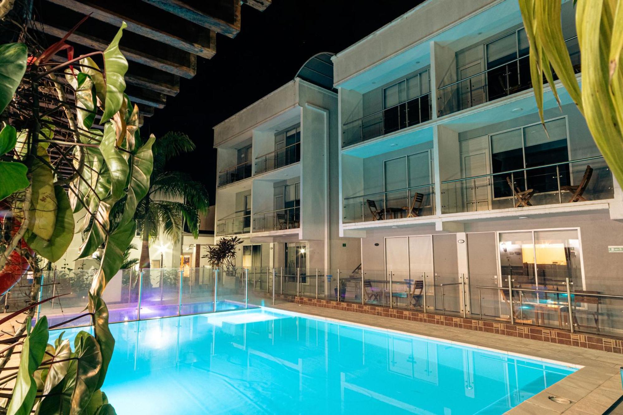 Hotel El Aeropuerto San Jose del Guaviare Ngoại thất bức ảnh