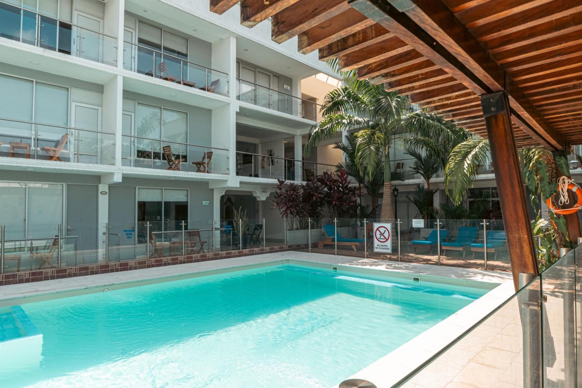 Hotel El Aeropuerto San Jose del Guaviare Ngoại thất bức ảnh