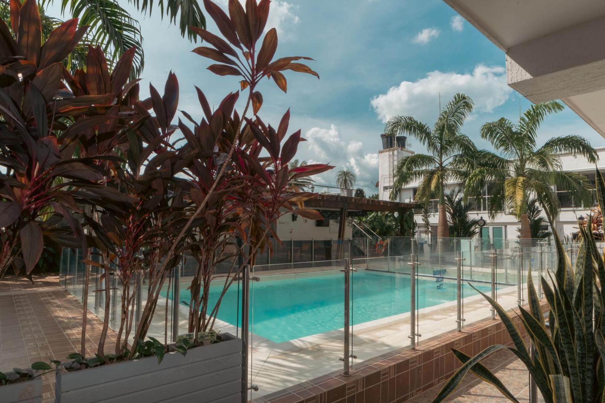 Hotel El Aeropuerto San Jose del Guaviare Ngoại thất bức ảnh