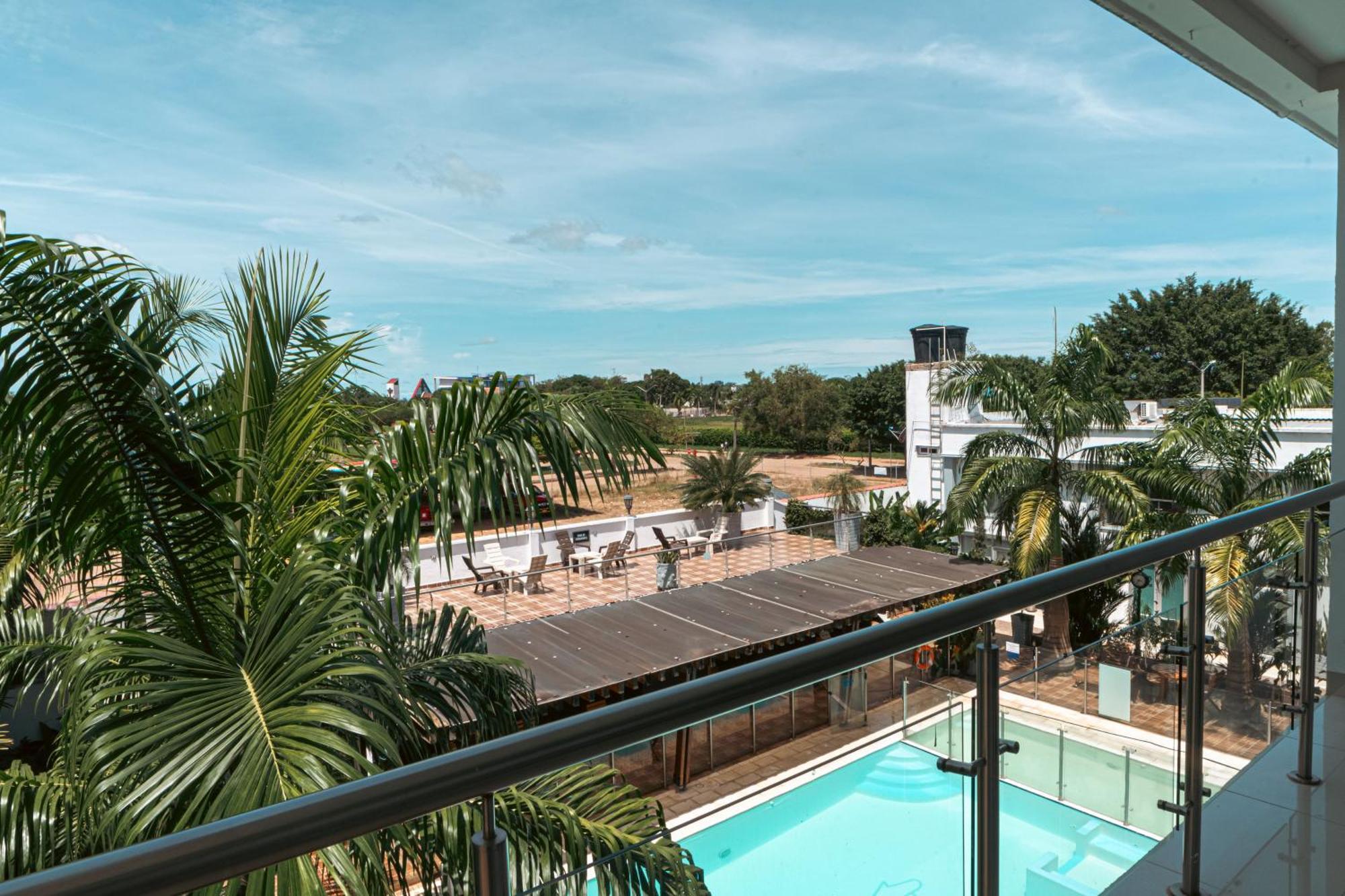 Hotel El Aeropuerto San Jose del Guaviare Ngoại thất bức ảnh