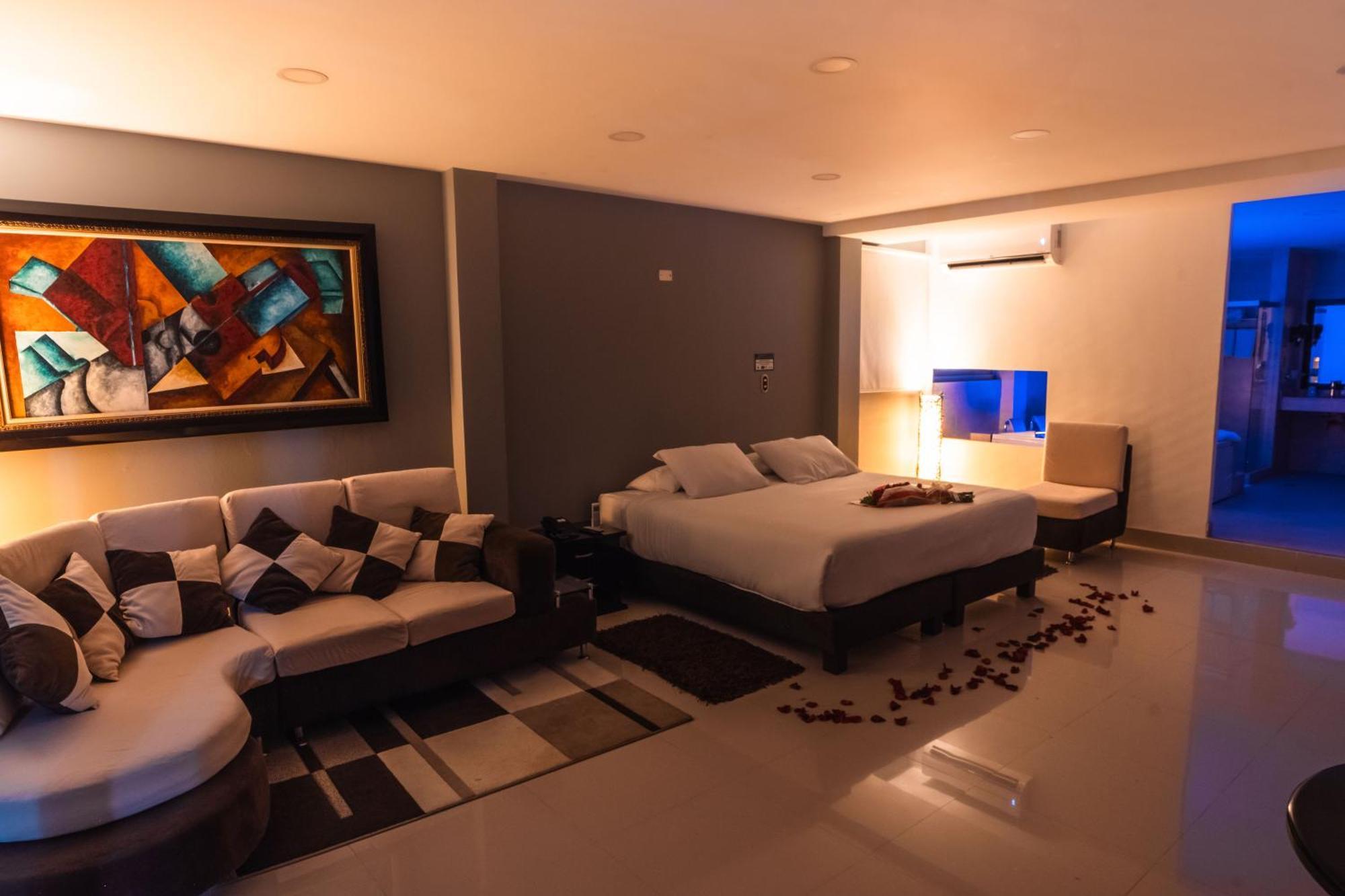 Hotel El Aeropuerto San Jose del Guaviare Ngoại thất bức ảnh